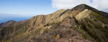 Blick vom Mirador Altos de Baracán auf die Cumbres de Baracán