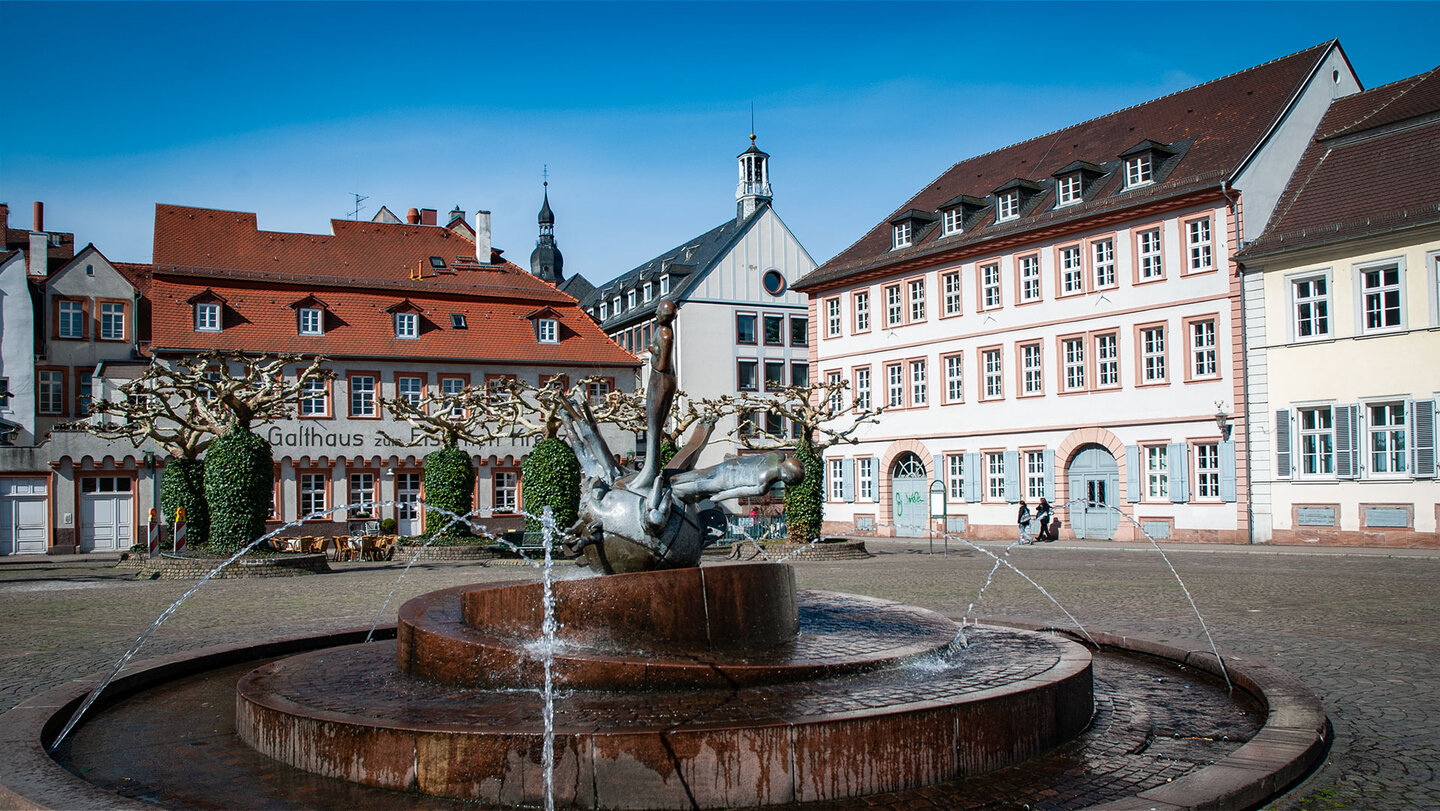 der Karlsplatz in der Heidelberger Altstadt Karlsplatz in Heidelberg