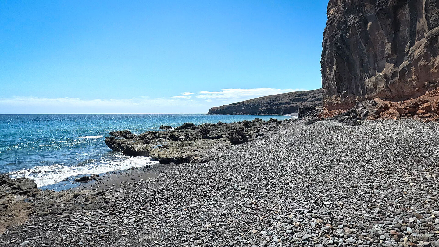 Felszungen an der Playa de los Dises