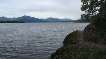 Blick am Ufer des Loch Lomond
