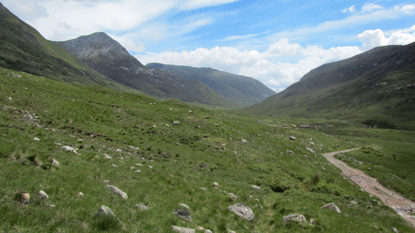 ein Blick in die Highlands von der alten Militärstraße aus Blick in die Highlands von der alten Militärstraße aus
