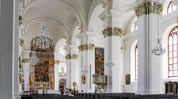 Innenansicht der Jesuitenkirche in Heidelberg