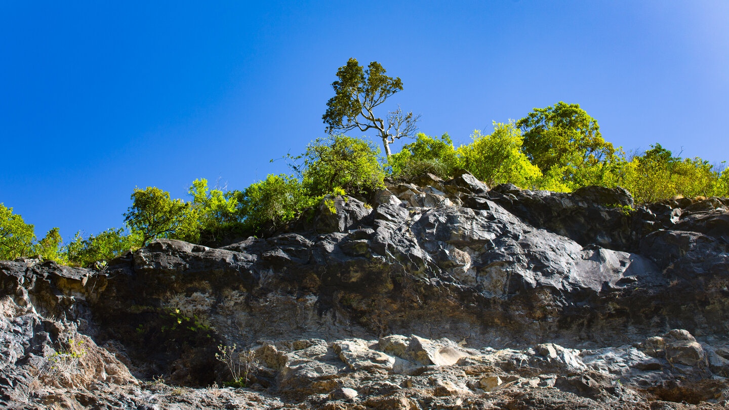 Blick auf den Felsvorsprung oberhalb des Mare Aux Joncs