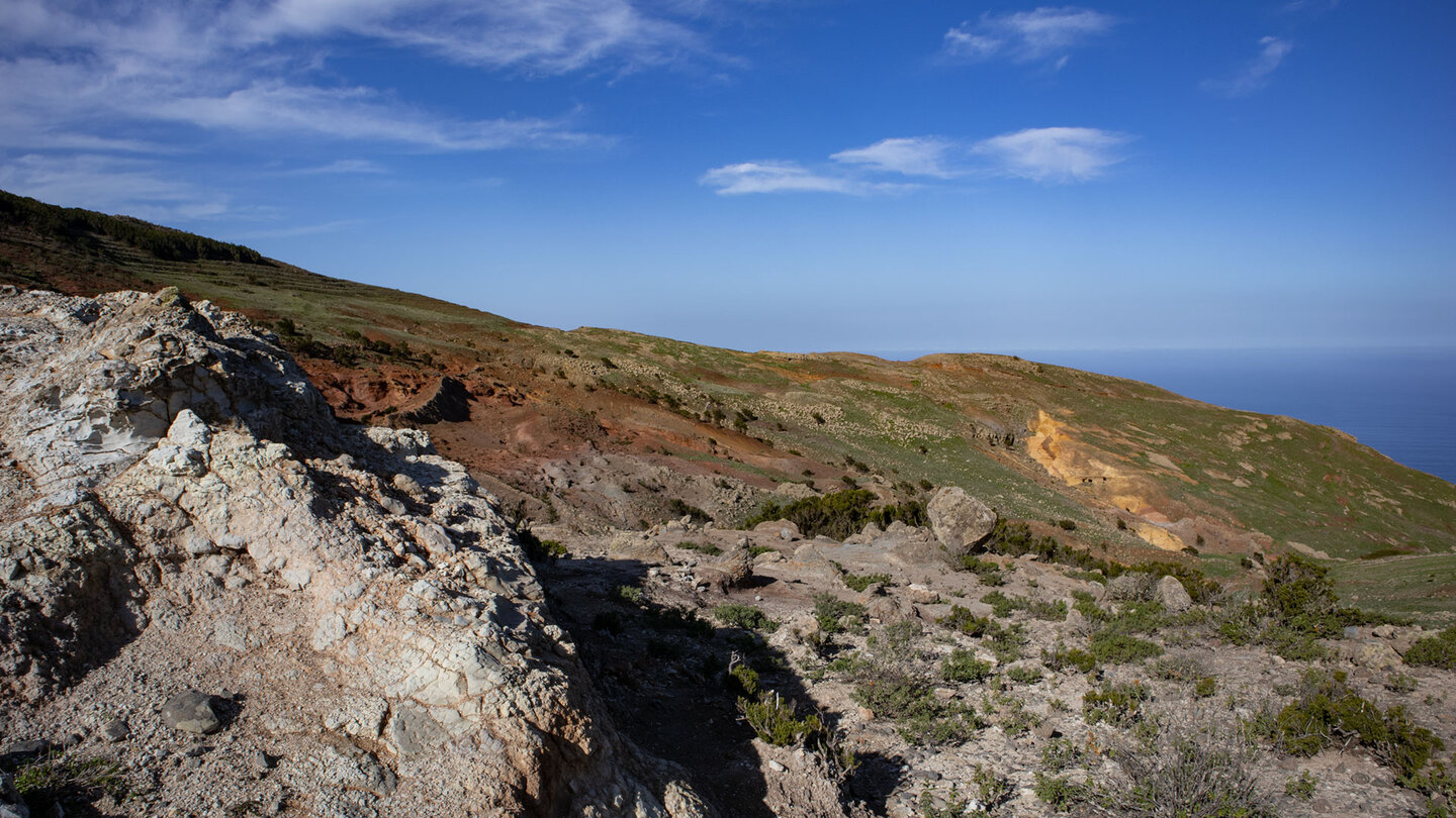 farbenfrohe Landschaft auf dem Hochplateau von Teno Alto