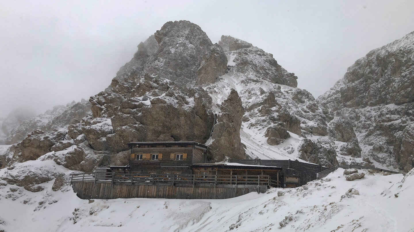 die Grasleitenpasshütte Grasleitenpasshütte