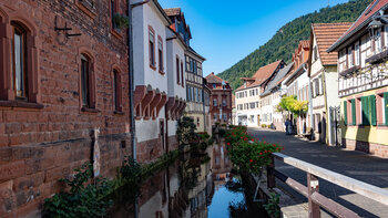 Altstadtgasse in Annweiler am Trifels