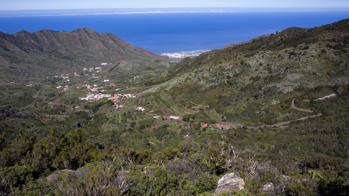 das Tal von El Palmar vor dem Atlantik