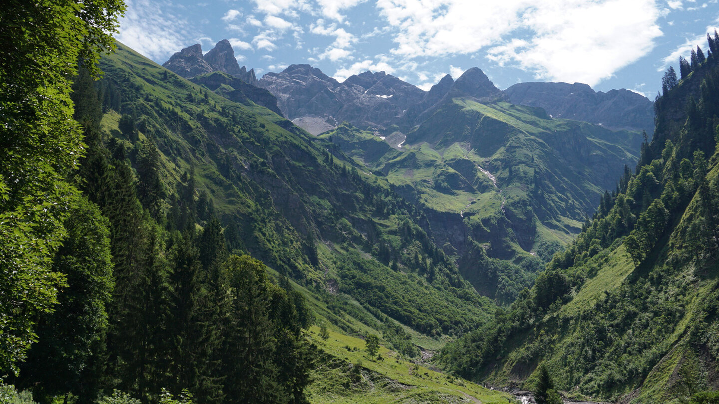 phänomenale Aussicht auf den Allgäuer Hauptkamm Aussicht auf den Allgäuer Hauptkamm
