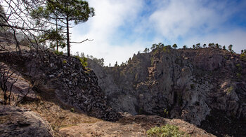 der Berggrat des Roque Faneque vom Wanderweg