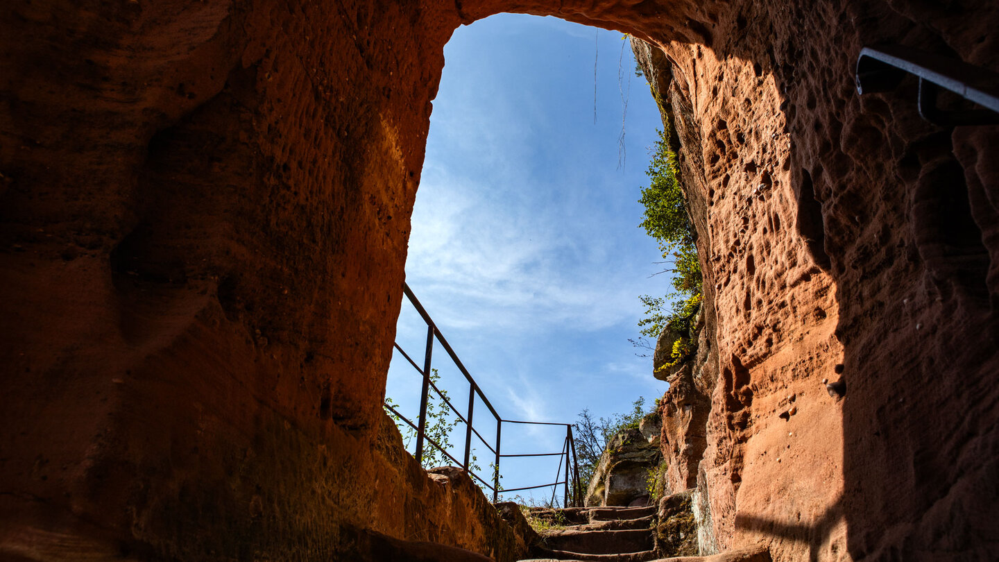 Felsportal der Burg Lützelhardt