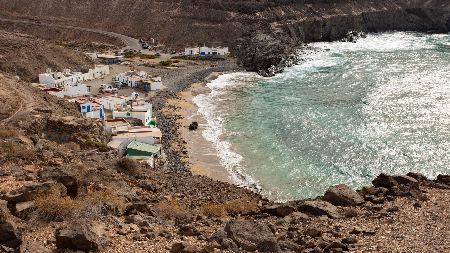 Blick auf Puertito de Los Molinos mit dem schmalen Sandstrand