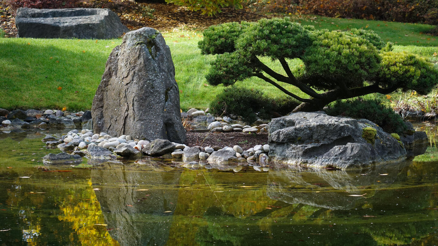 Teich im Garten der Glückseligkeit