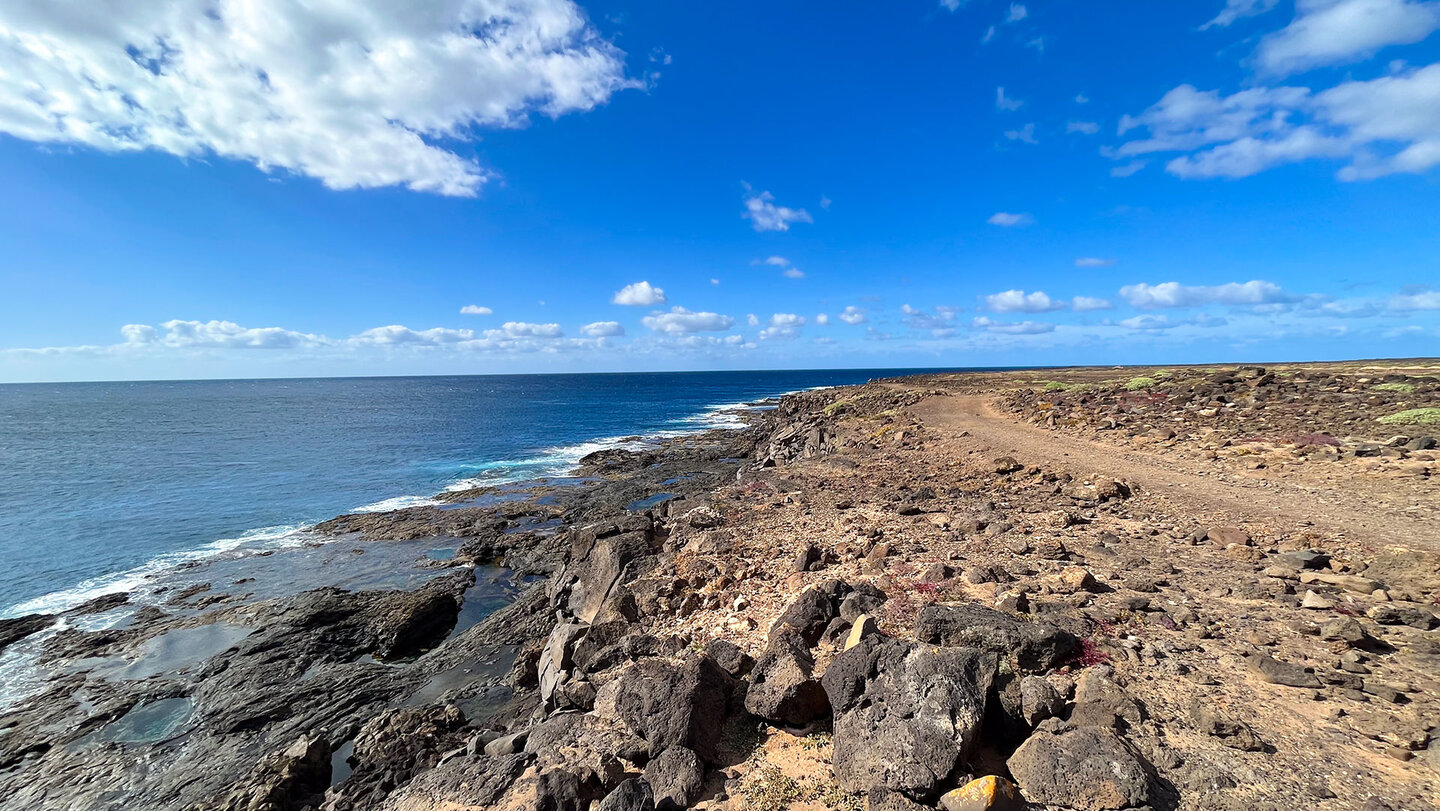 Küstenroute Los Charcones bei Playa Blanca
