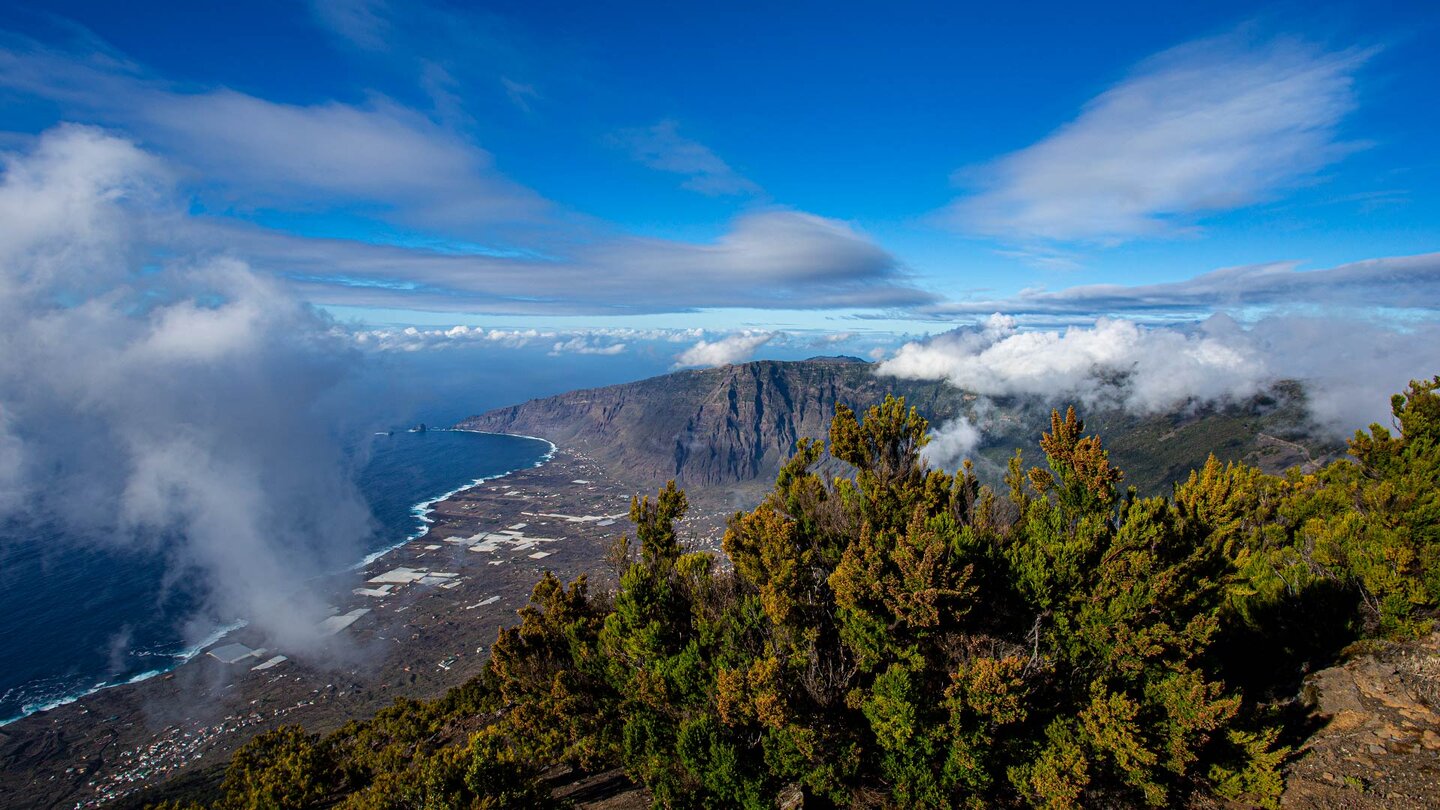 das El Golfo Tal vom Pico de Malpaso auf El Hierro aus gesehen