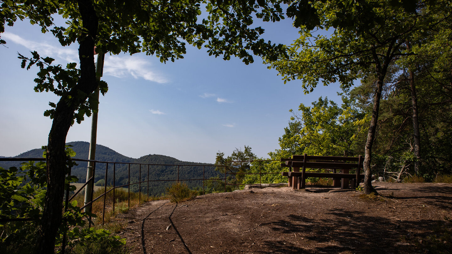 Aussichtspunkt auf der Dickenbergwand.