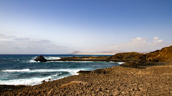 Blick zur Dünenlandschaft im Naturpark Corralejo vonLos Lobos