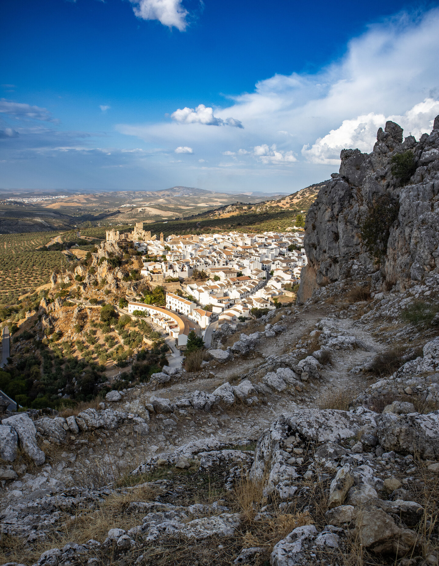 Wanderroute mit Panorama auf Zuheros