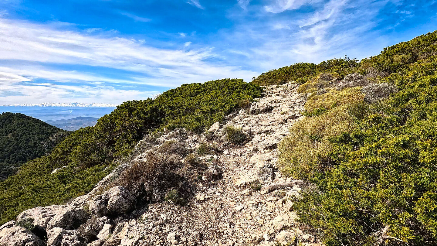 Auf dem Weg vom Pico Mágina Auf dem Weg vom Pico Mágina