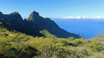 Ausblick auf den Pico Yeje und Roque de la Fortaleza auf der Wanderung