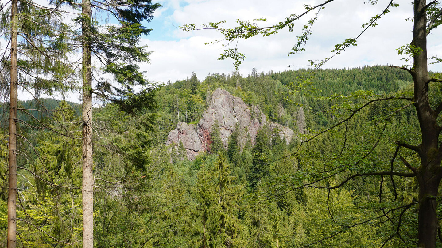 Blick auf den Aschenbergstein Blick zum Aschenbergstein