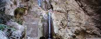 mehrstufiger Wasserfall im Barranco del Infierno