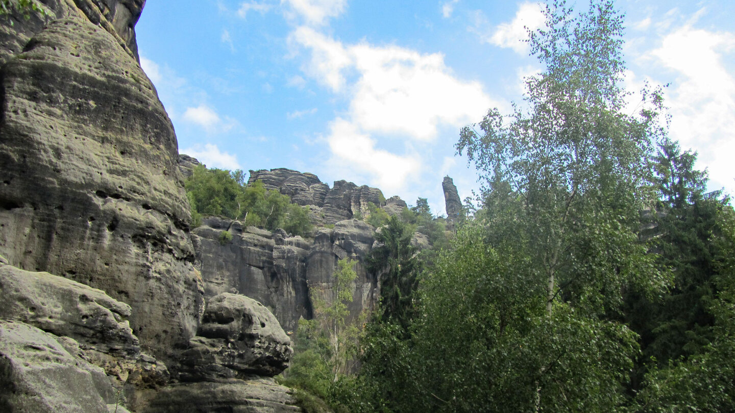 imposante Felslandschaft der Schrammsteine Felslandschaft der Schrammsteine