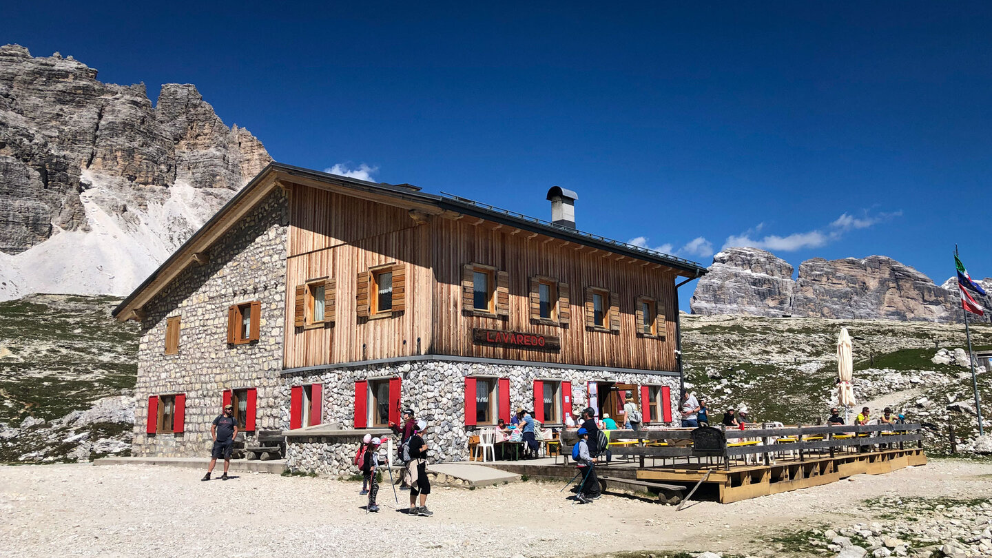 an der Lavaredohütte