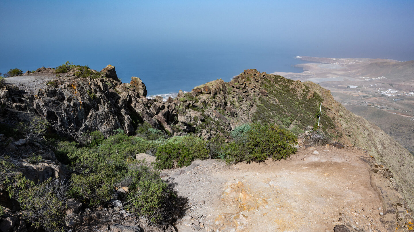 Wanderweg am Bergrücken beim Vuelta des Palomar - Gran Canaria