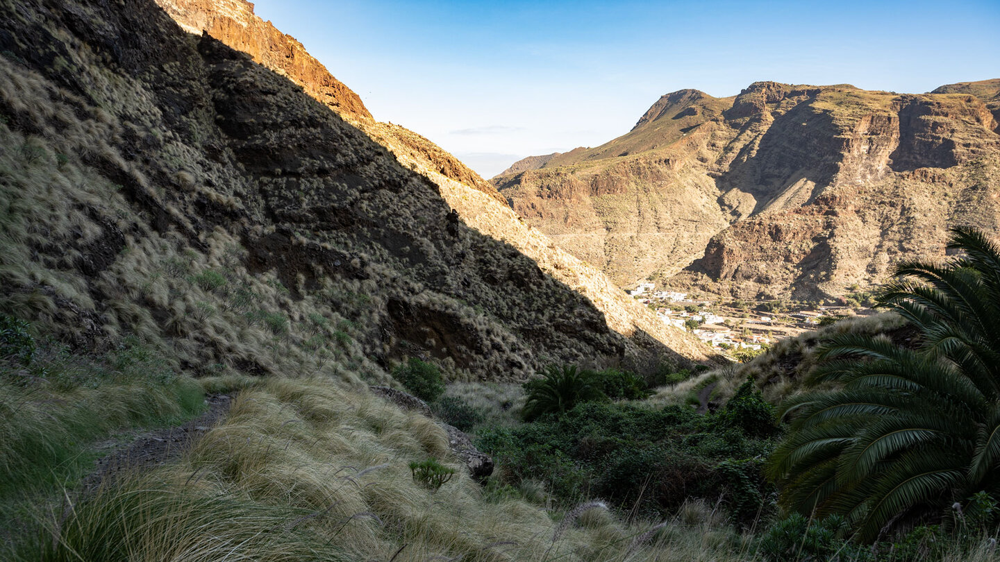 Blick von der Wanderroute ins Schlucht Barranco de Agaete - Gran Canaria