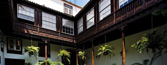 der Patio des Casa Montañés in La Laguna