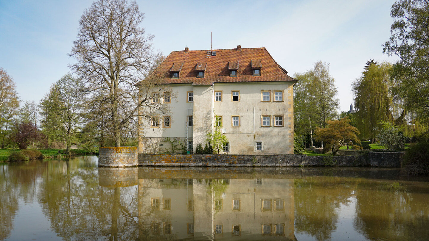 Rückseite Wasserschloß Kleinbardorf