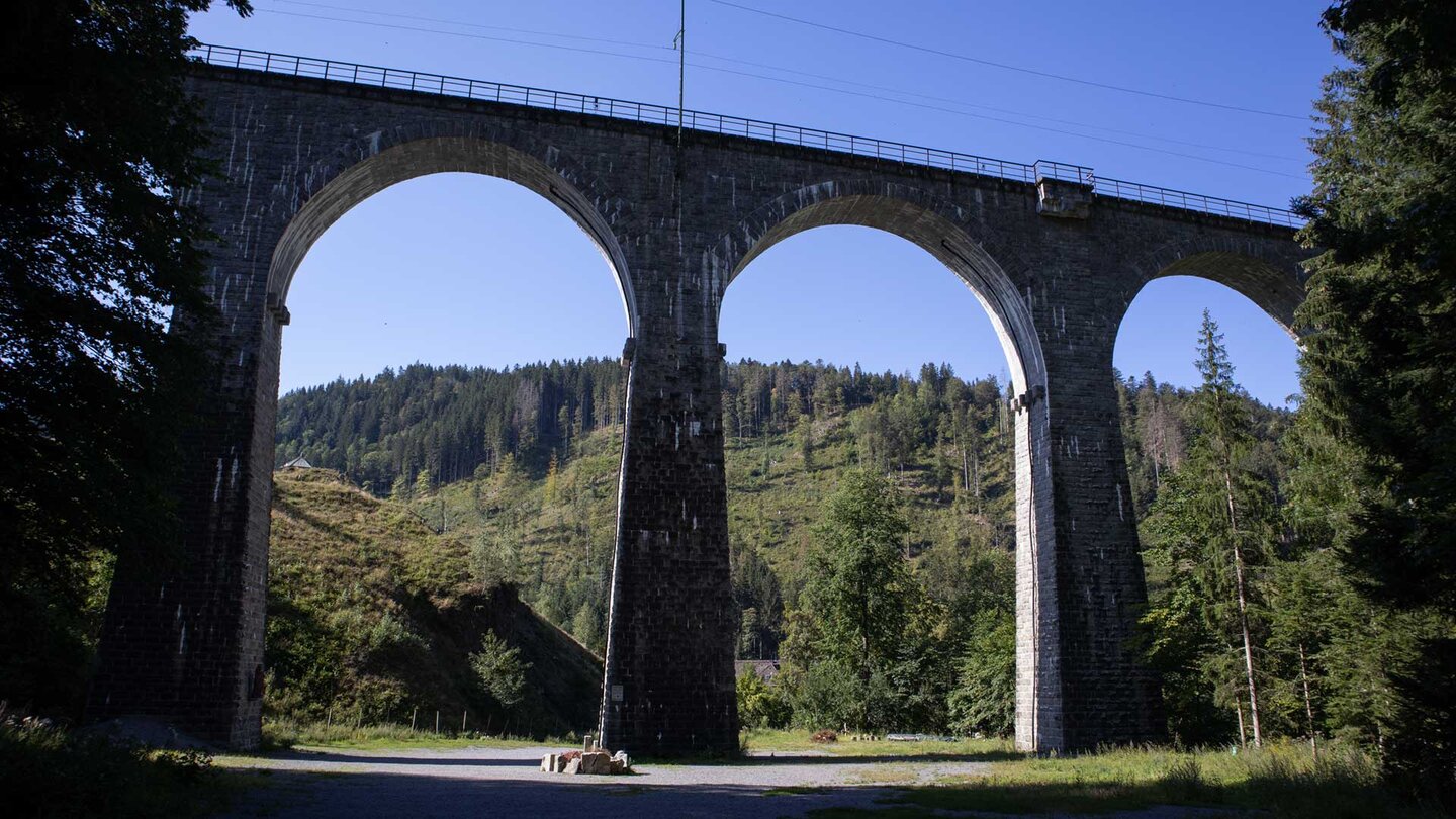 Bogenkonstruktion des Ravenna-Eisenbahnviadukts