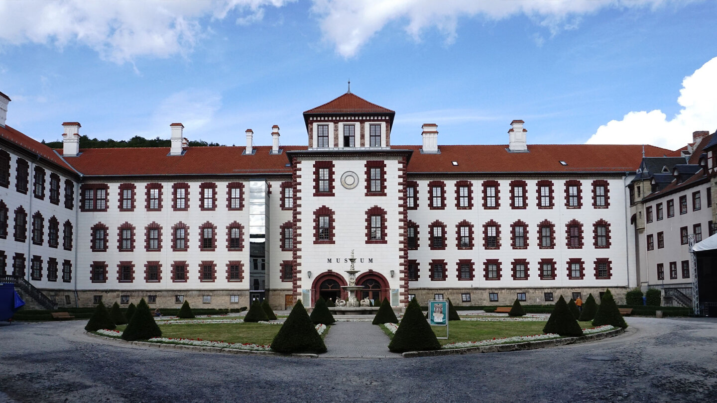 Schloss Elisabethenburg – Residenzschloss mit Geschichte und Glanz in Thüringen Schloss Elisabethenburg