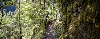 Das Räuberschlössle mit Blick auf die Wutachschlucht