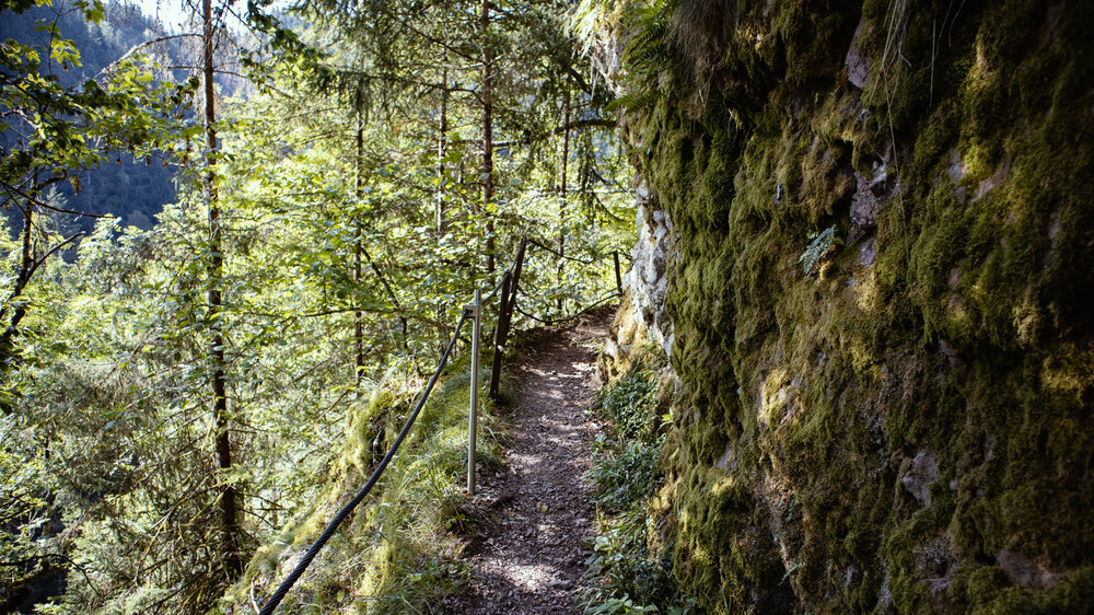 Das Räuberschlössle mit Blick auf die Wutachschlucht