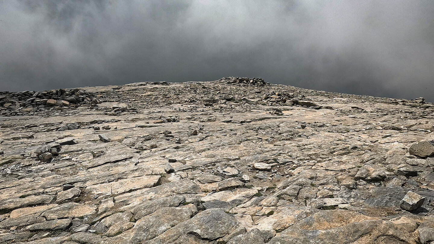 Hochebene am Gipfel des La Maroma Hochebene am Gipfel des La Maroma