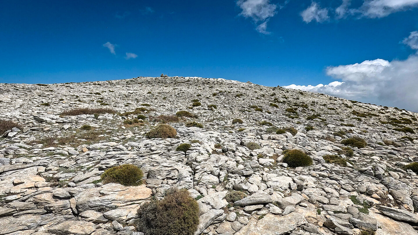 Wanderroute über die Hochebene des La Maroma im Naturpark Sierras de Tejeda, Almijara y Alhama am La Maroma Wanderroute über die Hochebene des La Maroma
