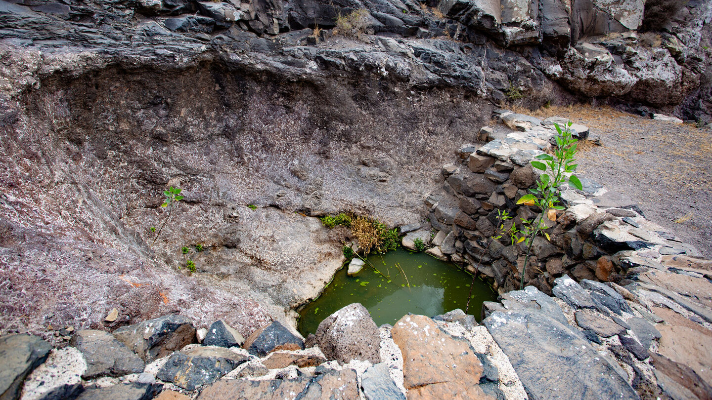 befestigte Wasserstelle bei den Fuentes de El Chupadero