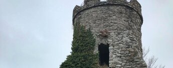 Ruine Ebersburg auf dem 689 Meter hohen Ebersberg