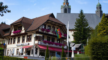 bei der Wallfahrtskirche befindet sich das Café Zimmermann