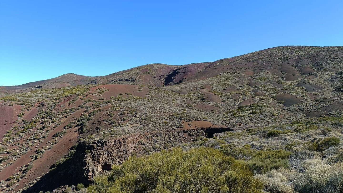 die Landschaft in den Höhenlagen des Teide-Nationalpark