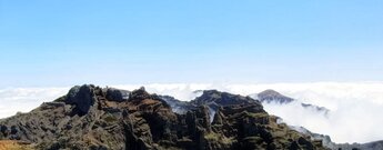 Bergpanorama vom Pico Ruivo zum Pico do Arieiro