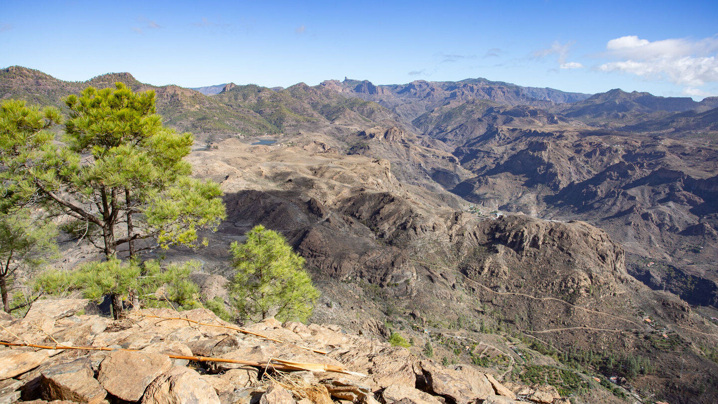 traumhaftes Panorama vom Bergplateau des Montaña de Tauro