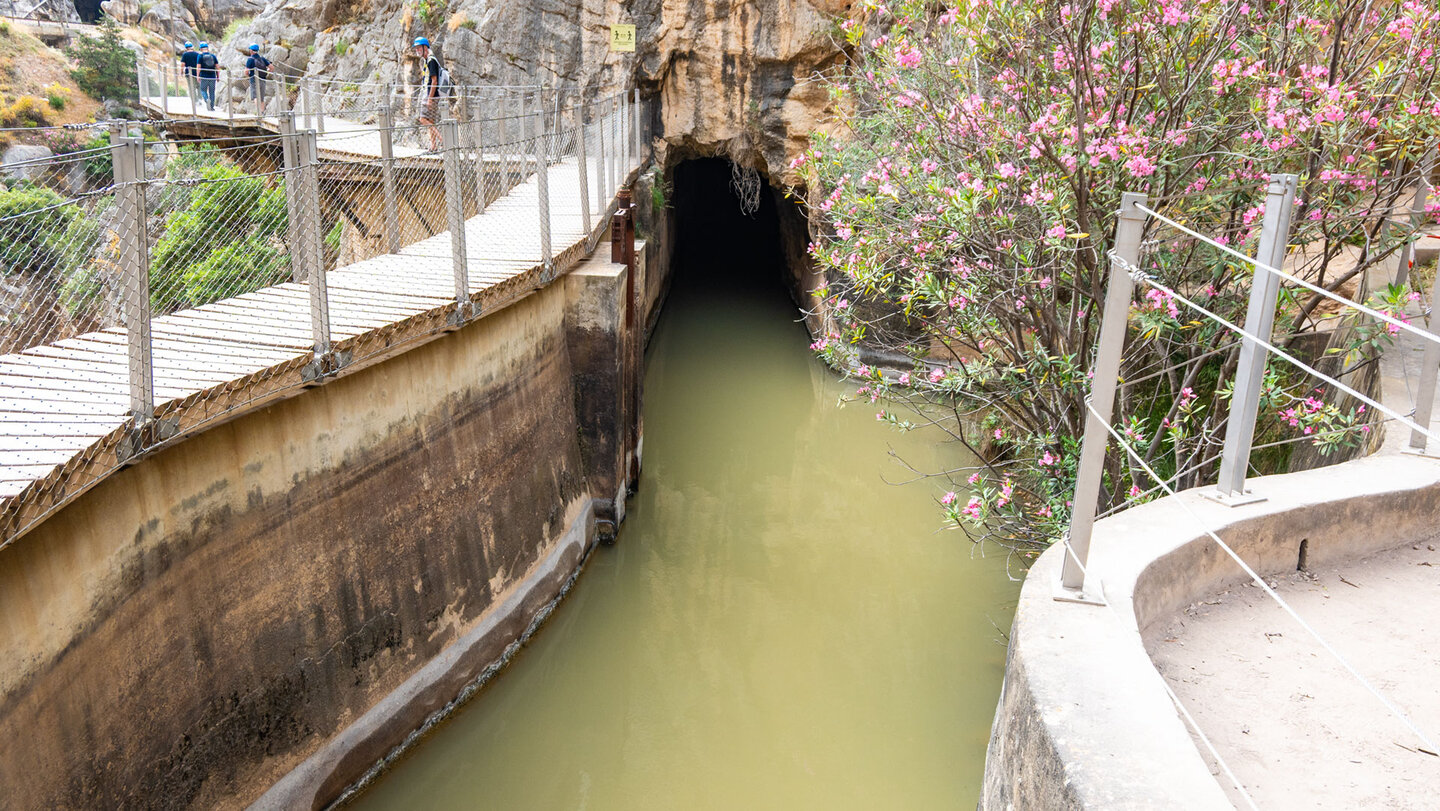 Wasserkanal am Caminito del Rey