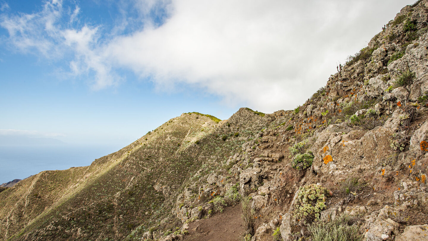 felsige Wegpassage entlang der Wanderung auf dem Camino de Baracán