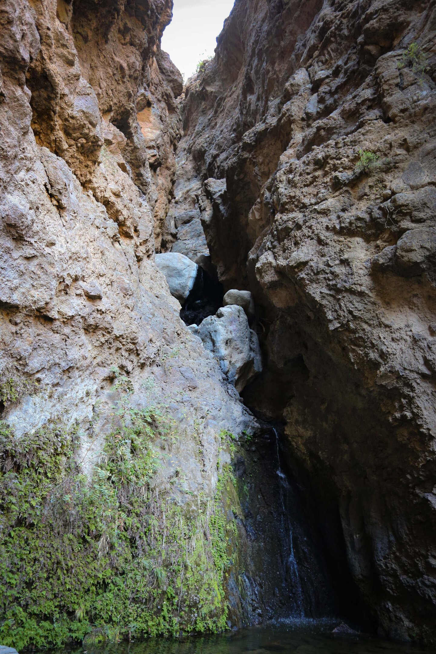 der mehrstufige Wasserfall im Barranco del Río