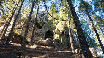 Blick zur Cueva de Roque Nublo