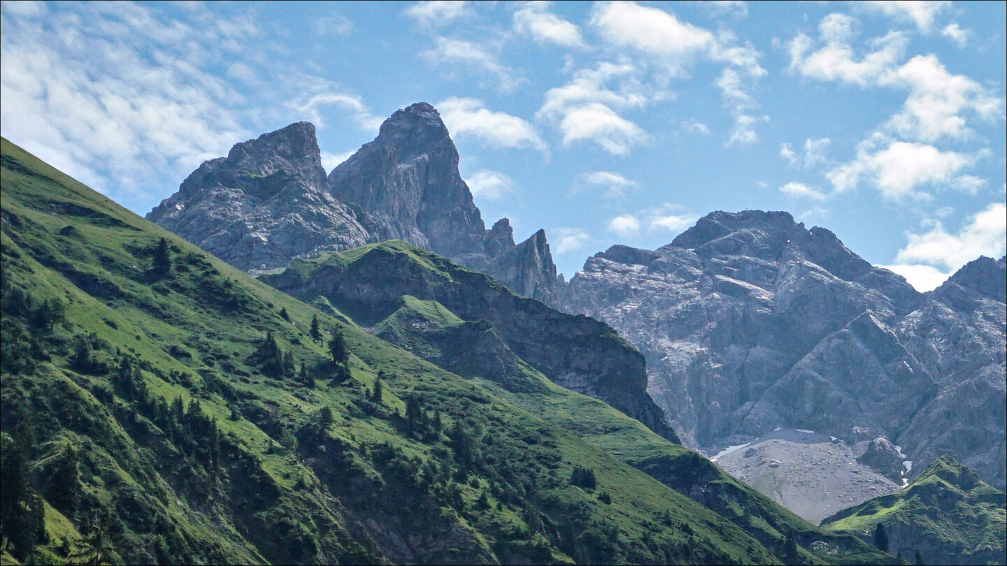 Trettachspitze und rechts davon die Mädelegabel