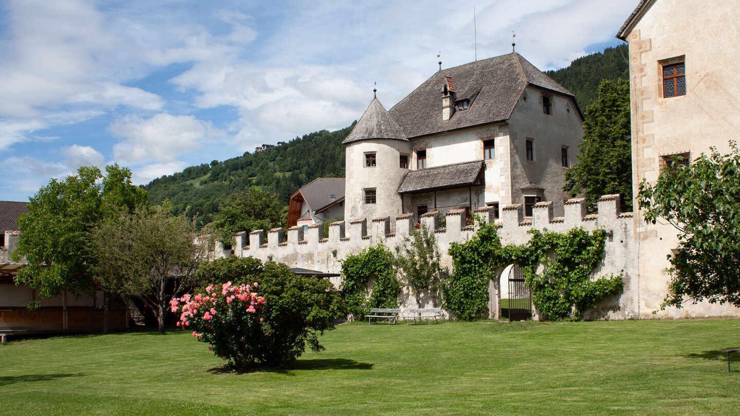 Schloss Velthurns in Feldthurns im Eisacktal Schloss Velthurns in Feldthurns im Eisacktal