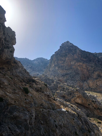 spektakuläre Felslandschaft im Westen Kretas